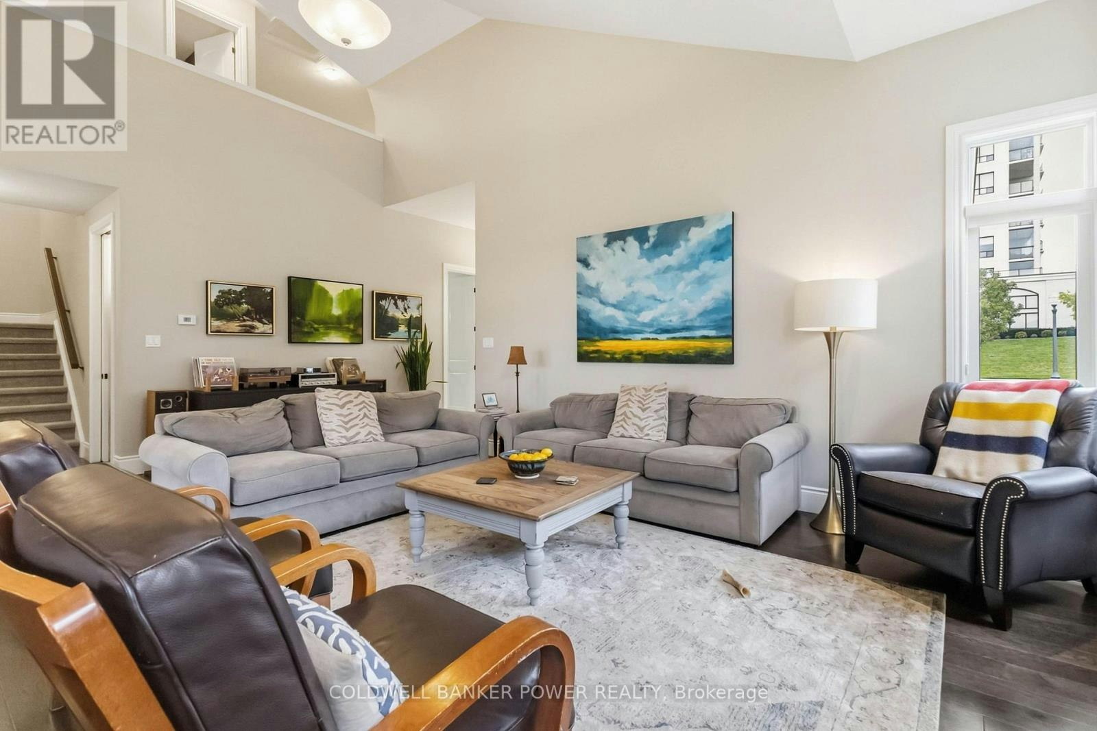 2483 Meadowlands Way, London, ON, N6G 0P1 - 5