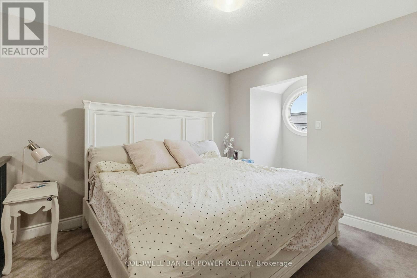2483 Meadowlands Way, London, ON, N6G 0P1 - 24