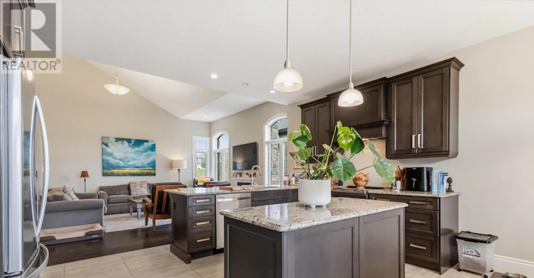 2483 Meadowlands Way, London, ON, N6G 0P1 - 7