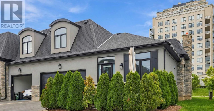 2483 Meadowlands Way, London, ON, N6G 0P1 - 30
