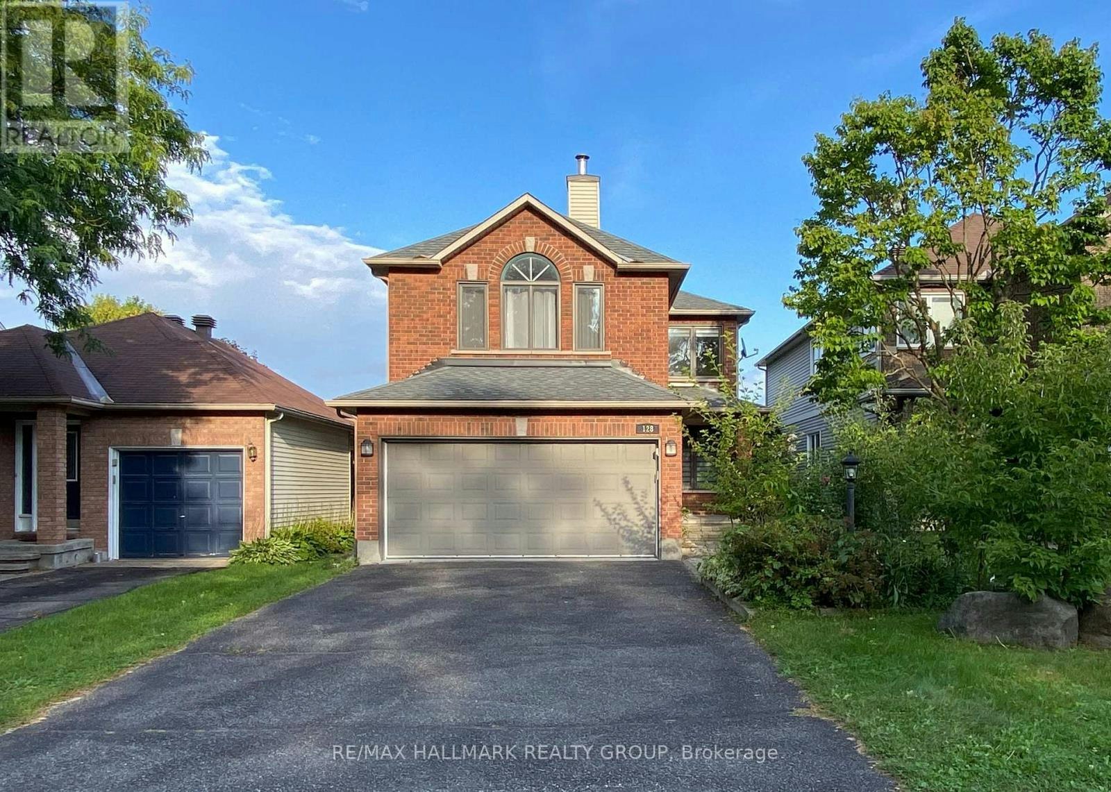 128 Grenadier Way, Ottawa, ON, K2J 4M1
