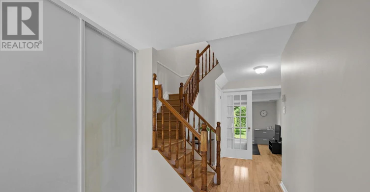 1831 Summerfields Crescent, Ottawa, ON, K1C 7B8 - 4