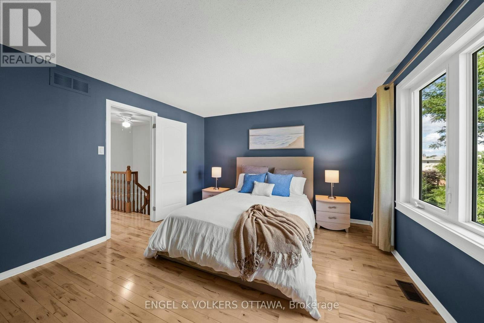 1831 Summerfields Crescent, Ottawa, ON, K1C 7B8 - 32