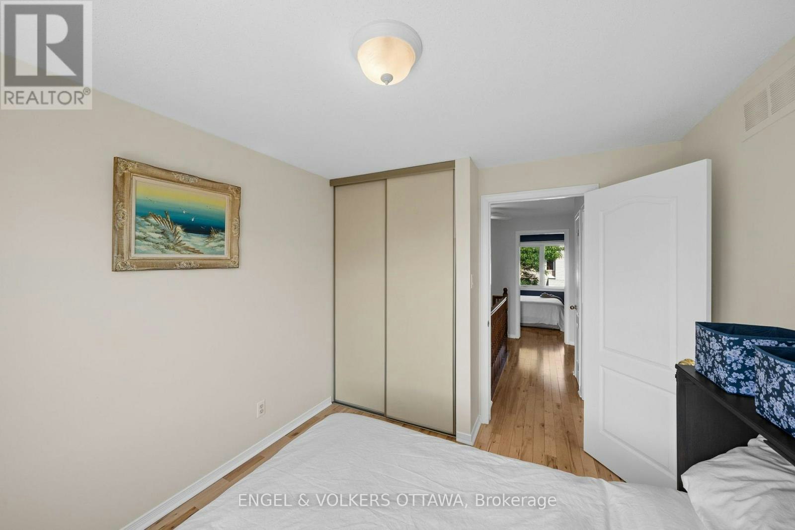 1831 Summerfields Crescent, Ottawa, ON, K1C 7B8 - 40