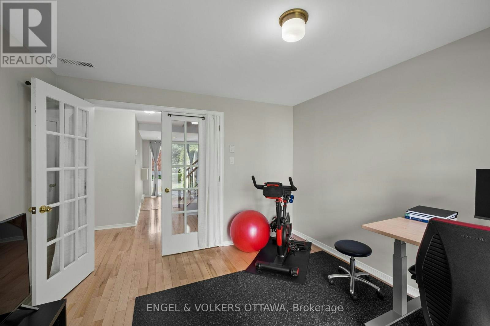 1831 Summerfields Crescent, Ottawa, ON, K1C 7B8 - 9