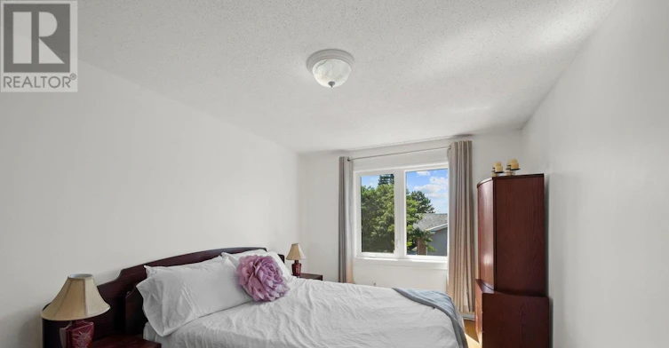 1831 Summerfields Crescent, Ottawa, ON, K1C 7B8 - 37