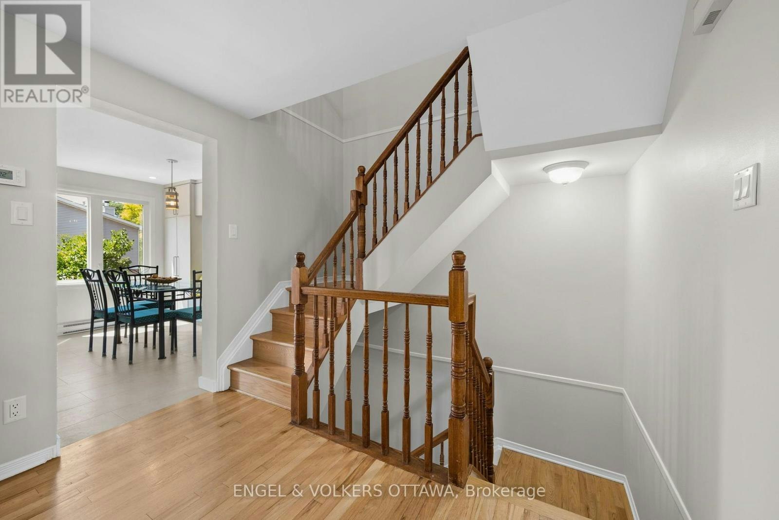 1831 Summerfields Crescent, Ottawa, ON, K1C 7B8 - 11