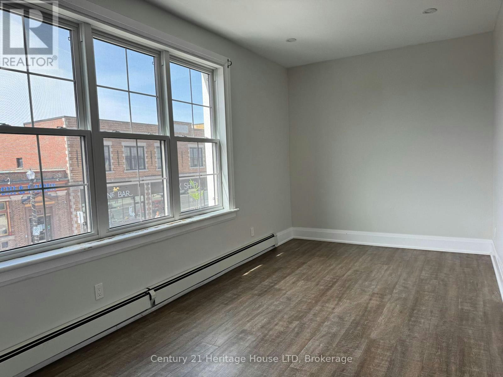 4-40 Jarvis Street, Fort Erie, ON, L2A 2S5 - 7