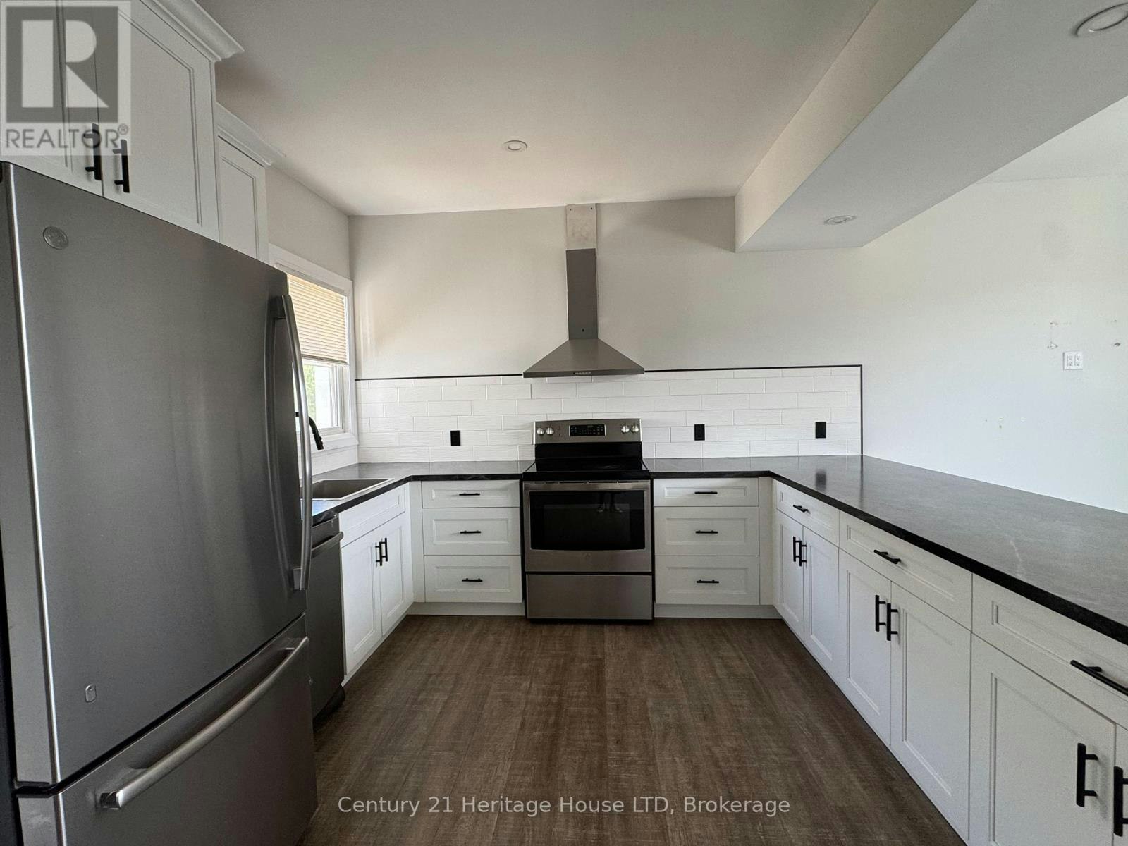 4-40 Jarvis Street, Fort Erie, ON, L2A 2S5 - 5