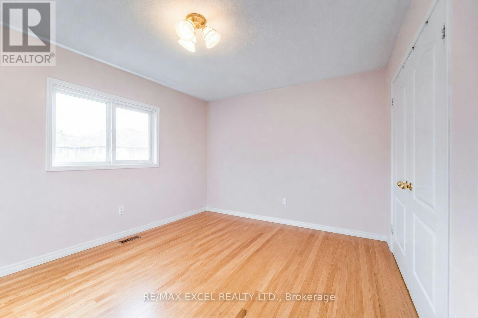 50 Casabel Drive, Vaughan, ON, L6A 3L7 - 9
