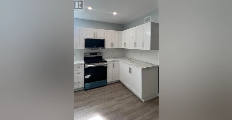 Lower-174 Jeanine Street, Greater Sudbury, ON, P3P 0E8 - 3