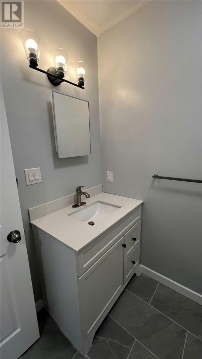 Lower-174 Jeanine Street, Greater Sudbury, ON, P3P 0E8 - 12