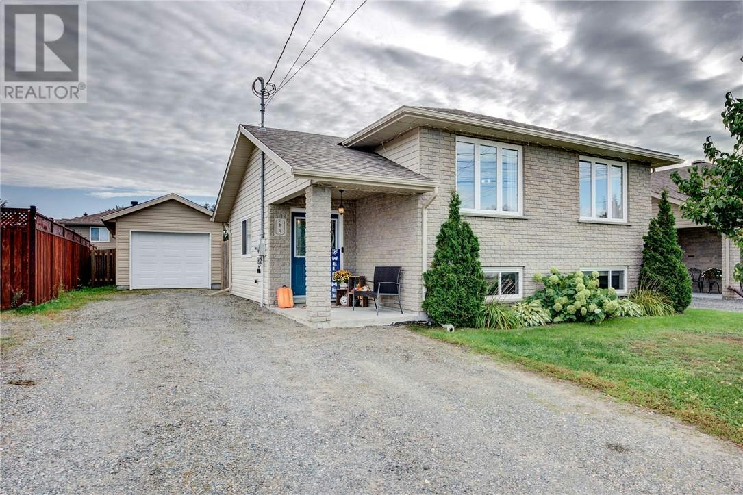 253 Francis Street, Greater Sudbury, ON, P3P 0B5