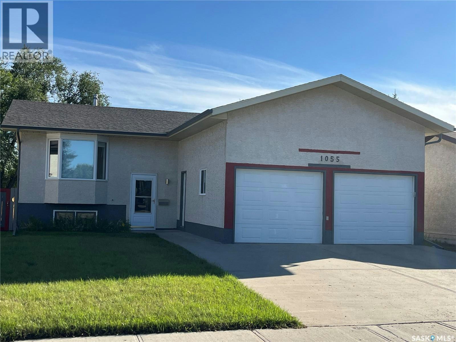 1055 Kenderdine Drive N, Regina, SK, S4X 4H5