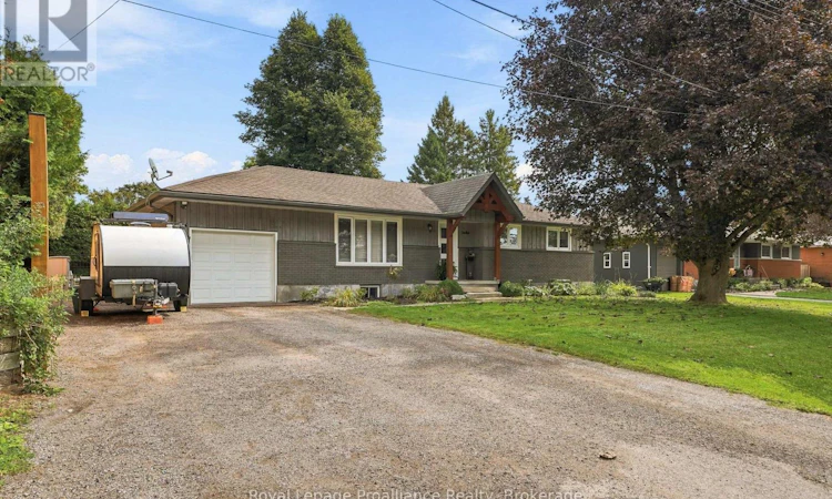 12 Orchard Crescent