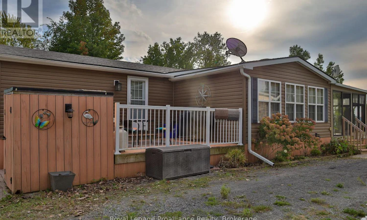 486 50 Cty 18 Cherry Beach Rd Lane