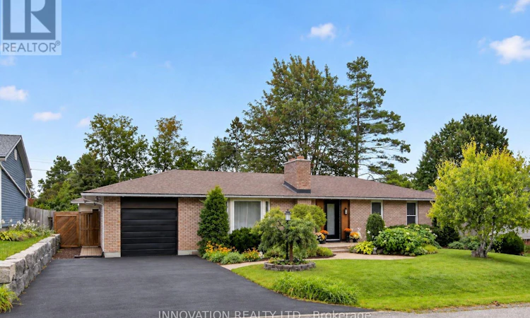 8 Dogwood Drive