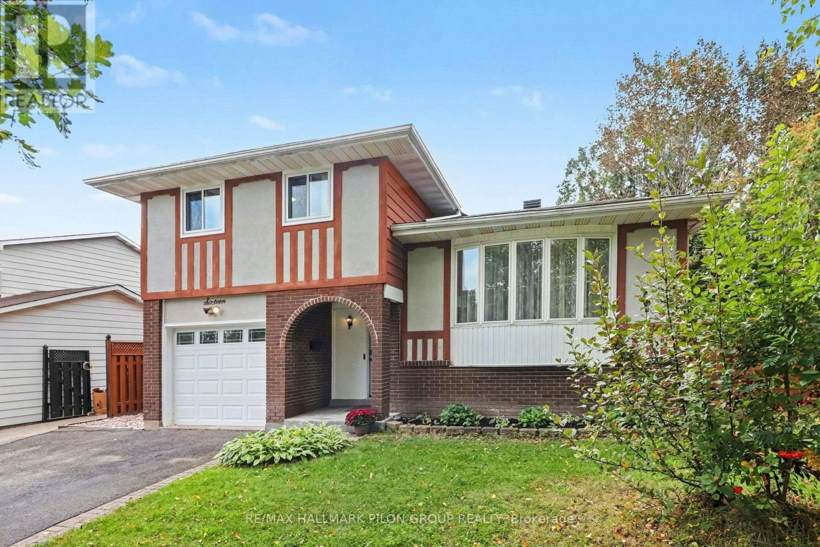 16 Eastpark Drive, Ottawa, ON, K1B 3Z8