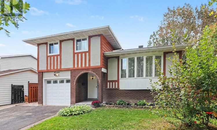 16 Eastpark Drive