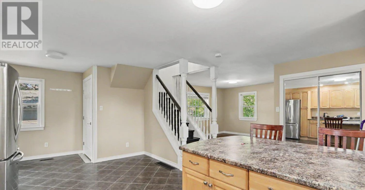 1221 Fairgreen Avenue, Ottawa, ON, K4B 1N2 - 5