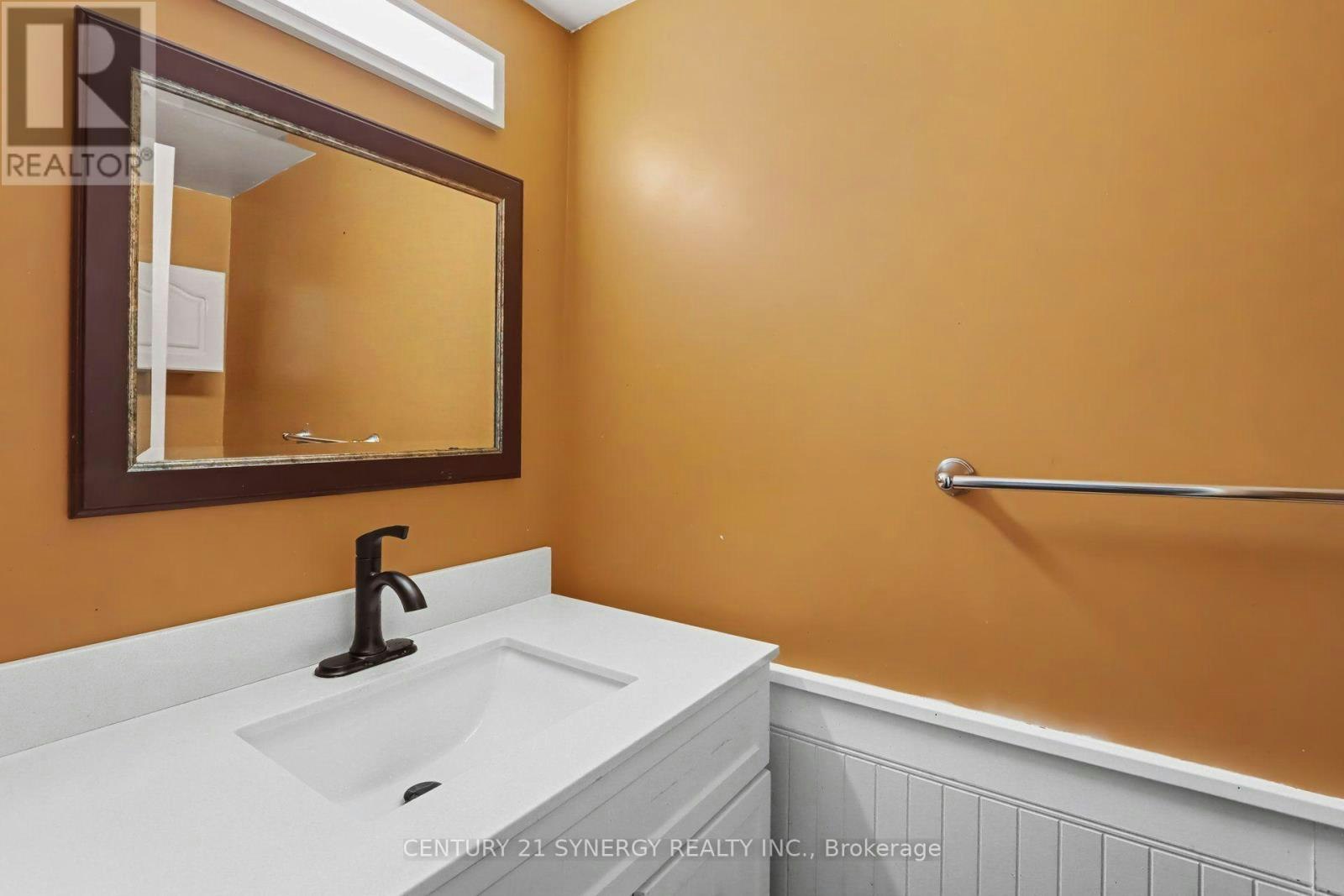 1221 Fairgreen Avenue, Ottawa, ON, K4B 1N2 - 10