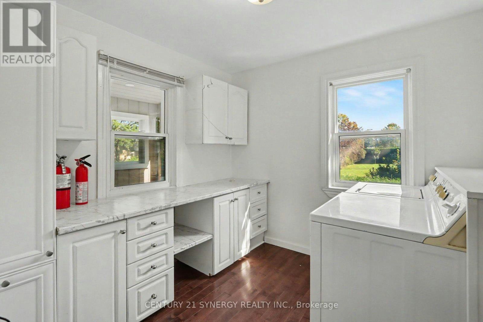 1221 Fairgreen Avenue, Ottawa, ON, K4B 1N2 - 9