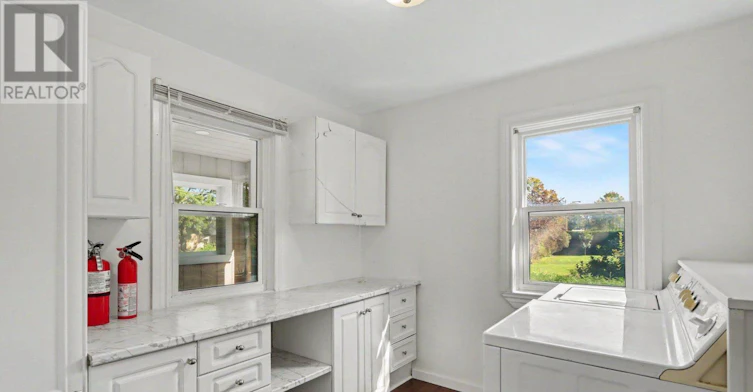 1221 Fairgreen Avenue, Ottawa, ON, K4B 1N2 - 9