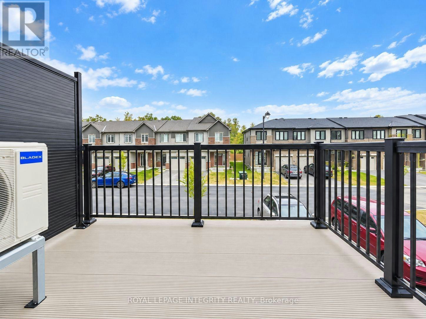 286 Elsie Macgill Walk, Ottawa, ON, K2W 0L2 - 16