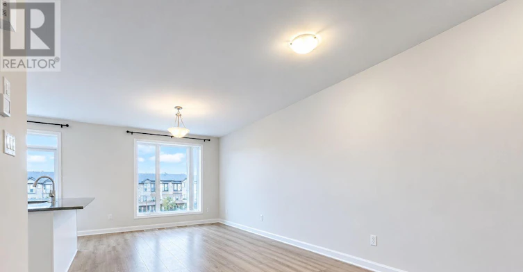 286 Elsie Macgill Walk, Ottawa, ON, K2W 0L2 - 8