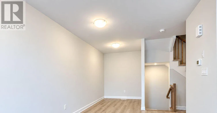 286 Elsie Macgill Walk, Ottawa, ON, K2W 0L2 - 7