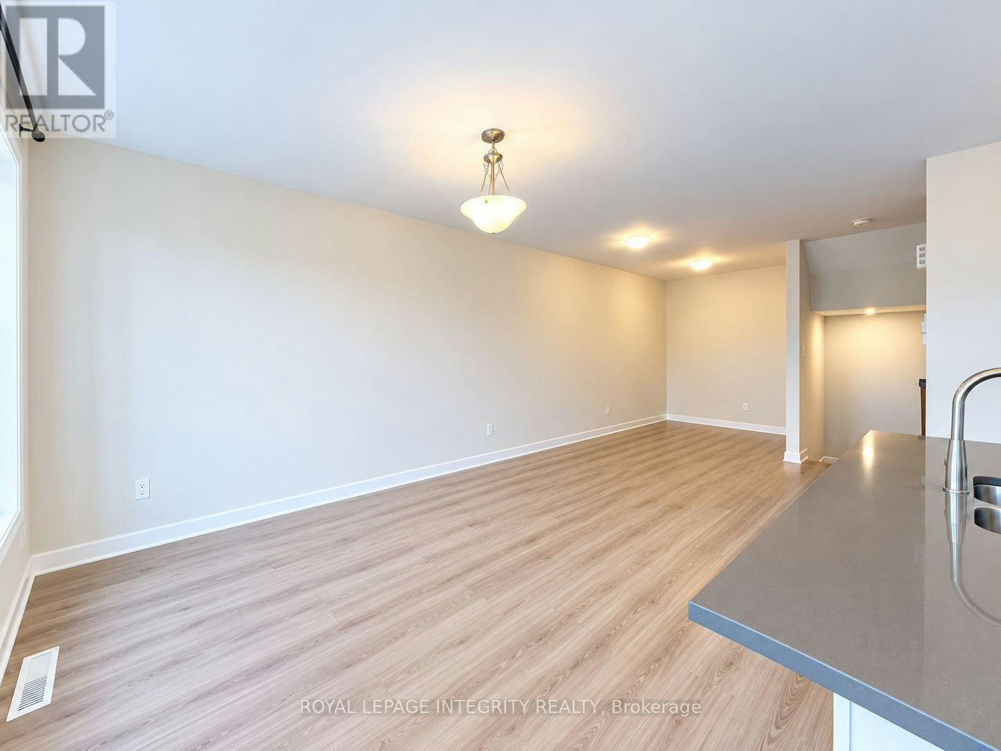 286 Elsie Macgill Walk, Ottawa, ON, K2W 0L2 - 14