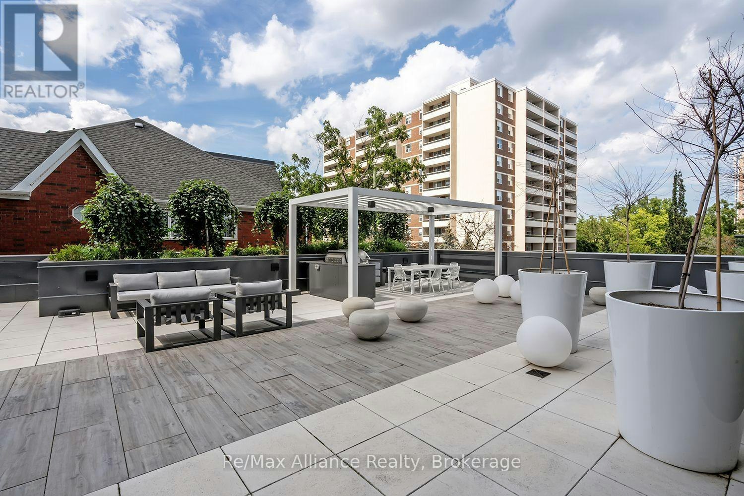 309-370 Martha Street, Burlington, ON, L7R 0G9 - 32