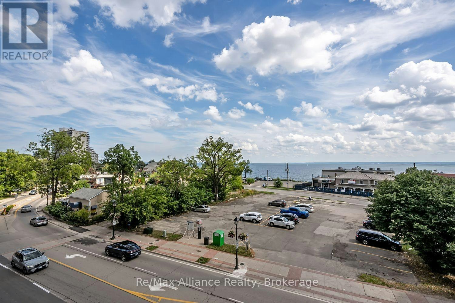 309-370 Martha Street, Burlington, ON, L7R 0G9 - 30