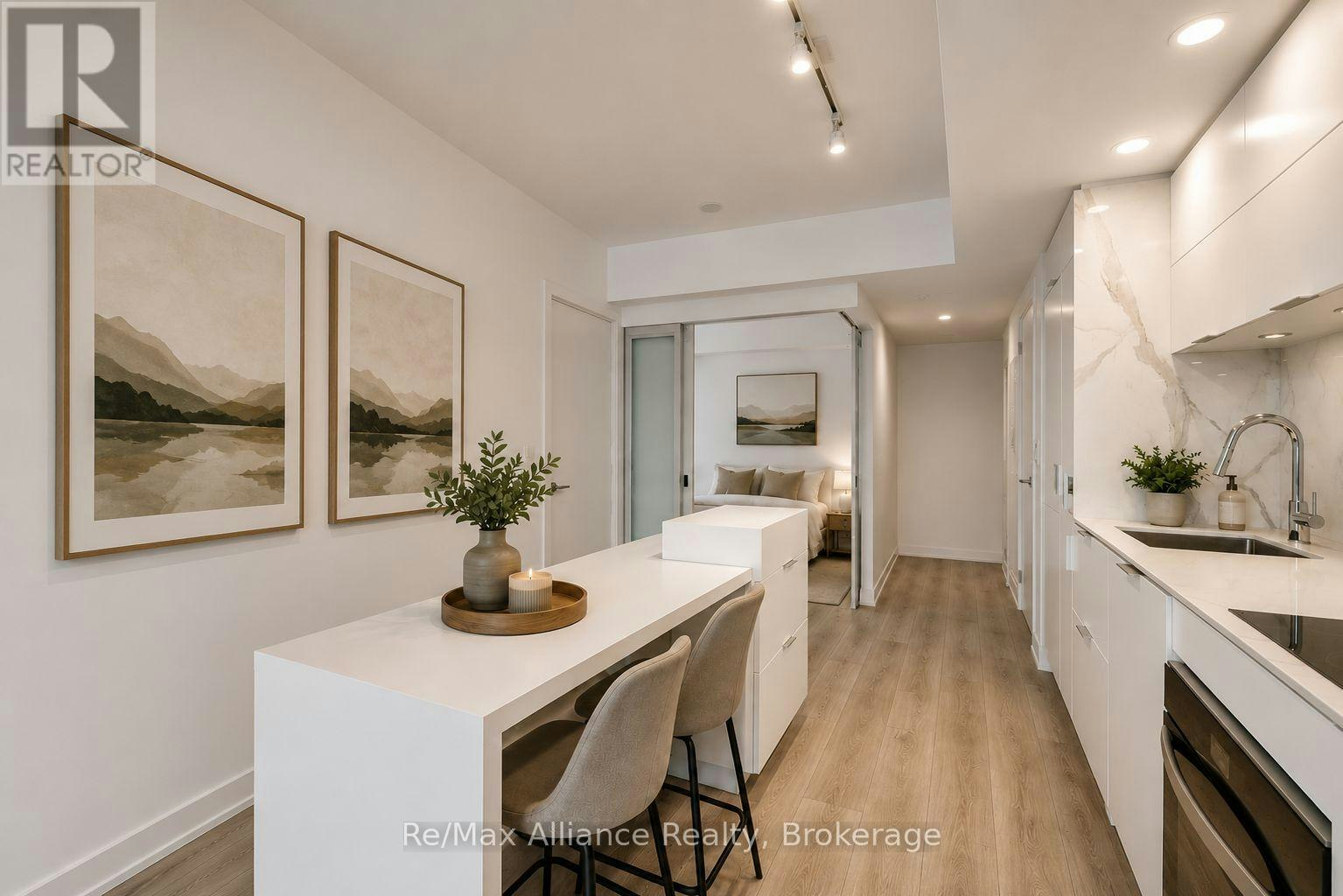 309-370 Martha Street, Burlington, ON, L7R 0G9 - 13