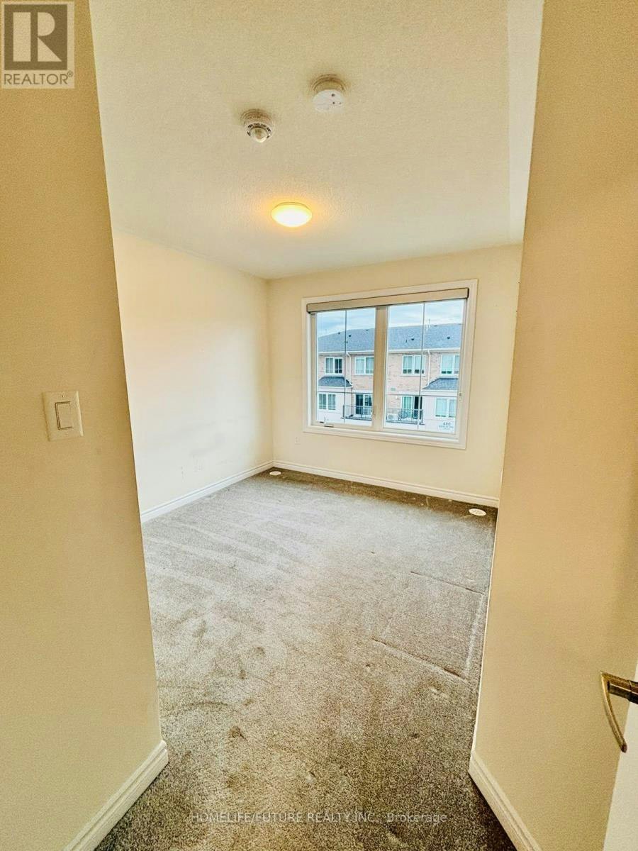 1-475 Beresford Path, Oshawa, ON, L1H 0B2 - 22