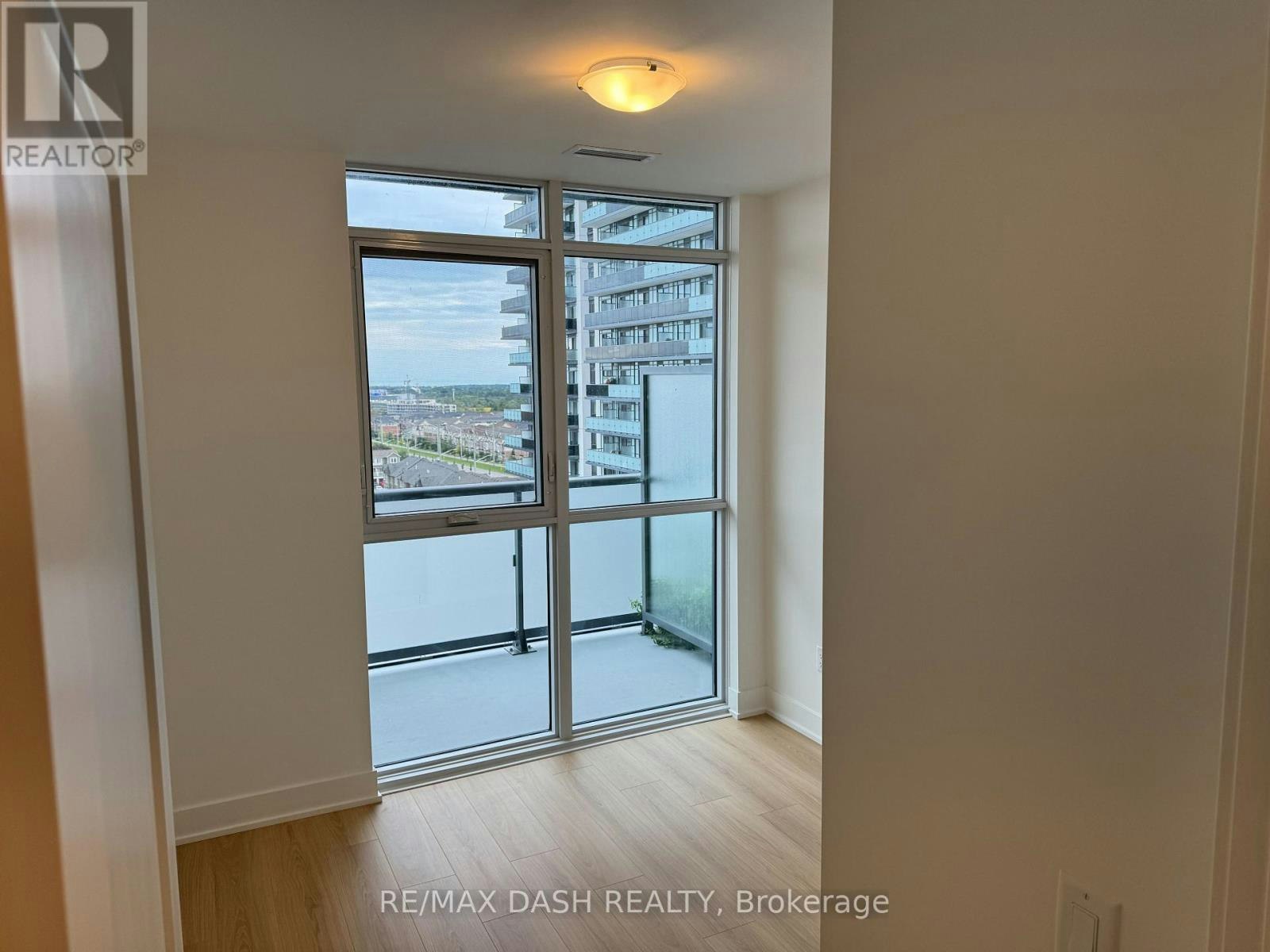 924-2545 Simcoe Street N, Oshawa, ON, L1L 0W3 - 10