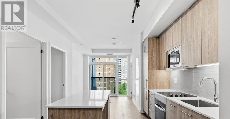 811-286 Main Street, Toronto, ON, M4C 0B3 - 5