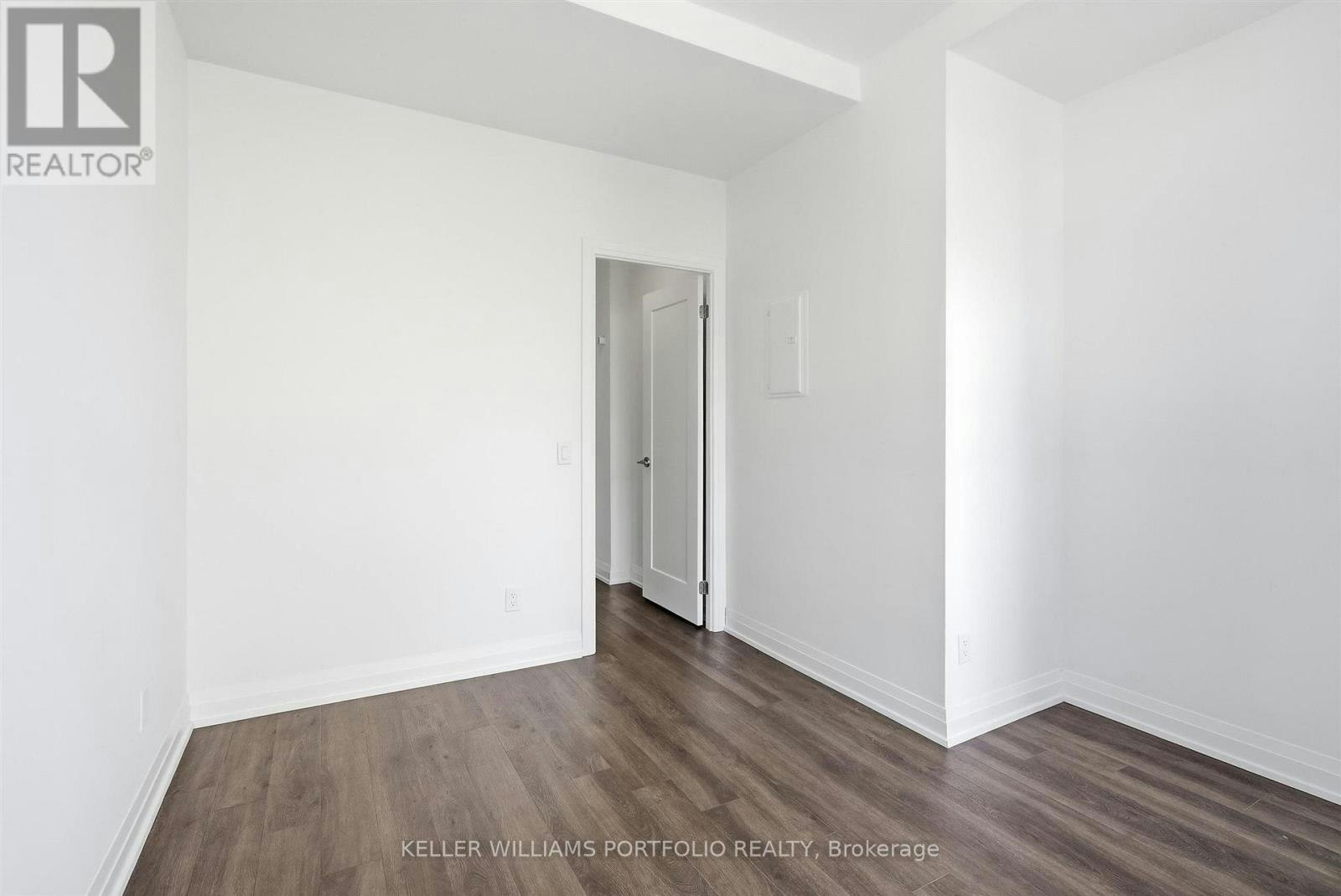811-286 Main Street, Toronto, ON, M4C 0B3 - 17