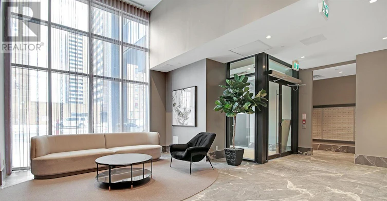 811-286 Main Street, Toronto, ON, M4C 0B3 - 4