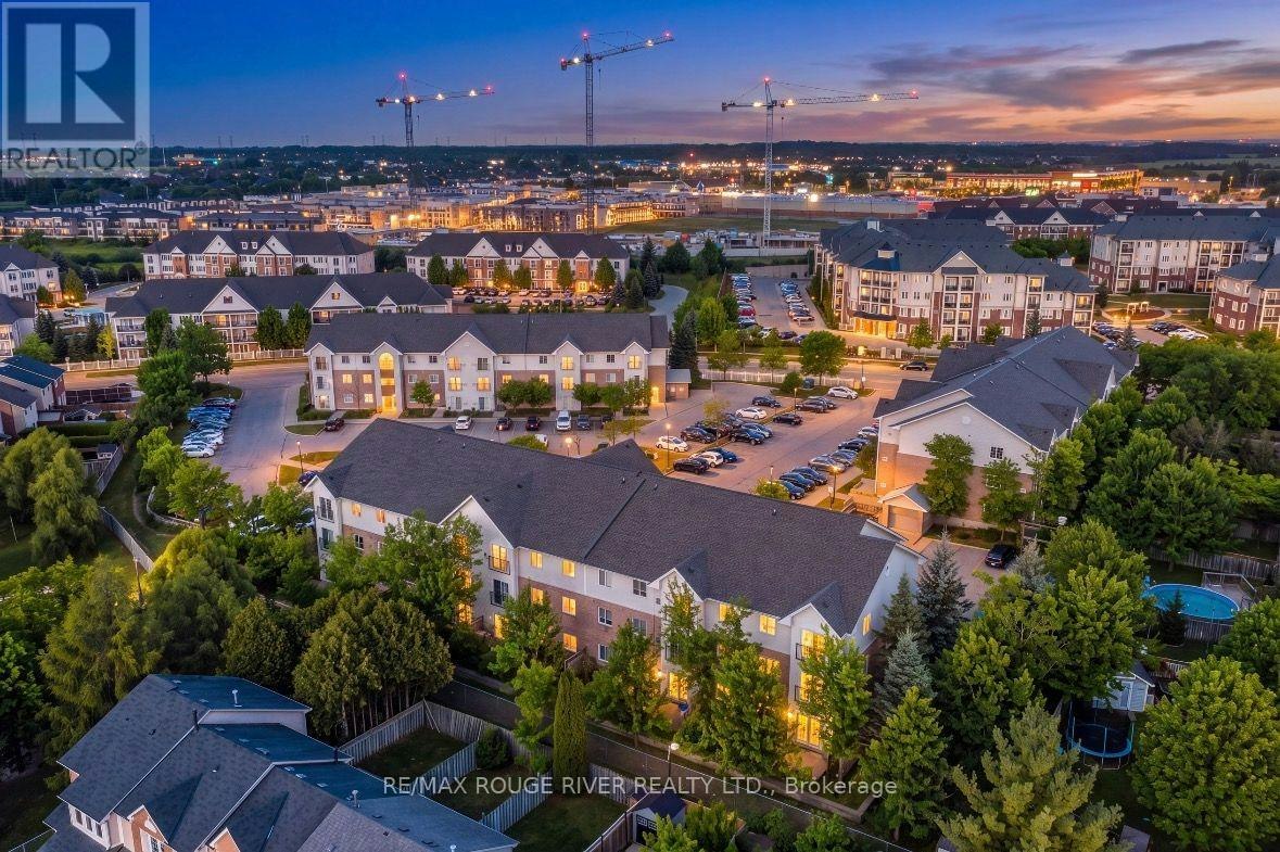 210-91 Aspen Springs Drive, Clarington, ON, L1C 5J9