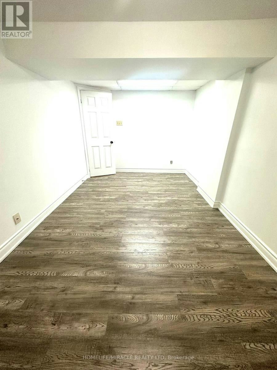 BASEMENT-9 Maresfield Drive N, Toronto, ON, M1V 2W9 - 9
