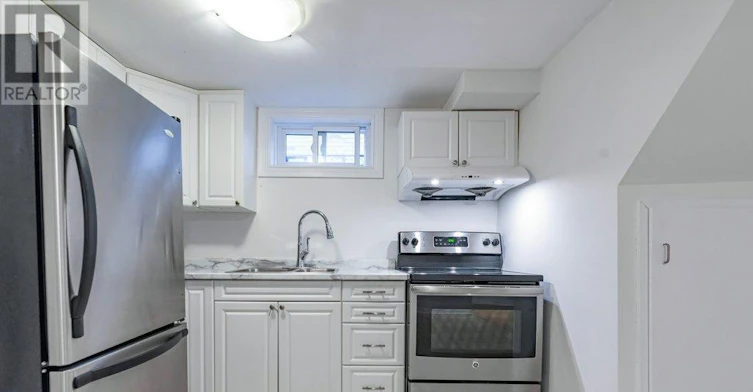 BSMT-25 Hillview Drive, Newmarket, ON, L3Y 4Y3 - 7