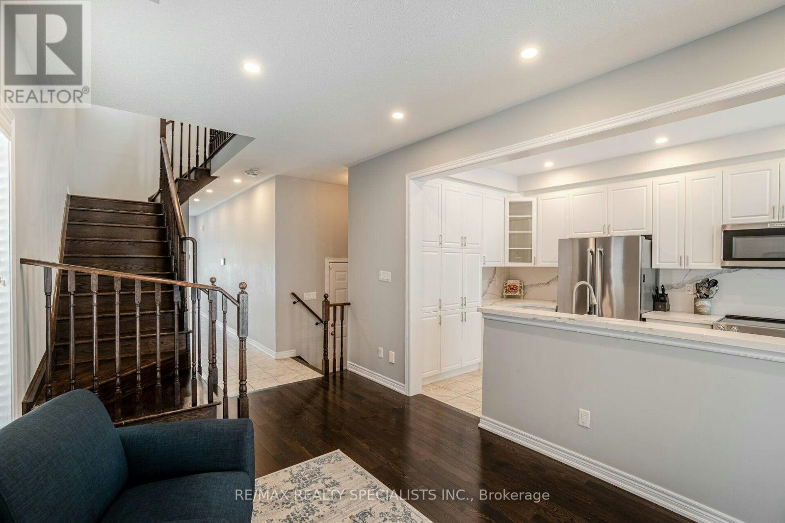 93 Yardley Crescent, Brampton, ON, L6X 5L8 - 10
