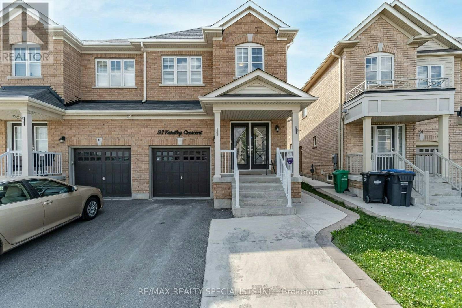 93 Yardley Crescent, Brampton, ON, L6X 5L8 - 2
