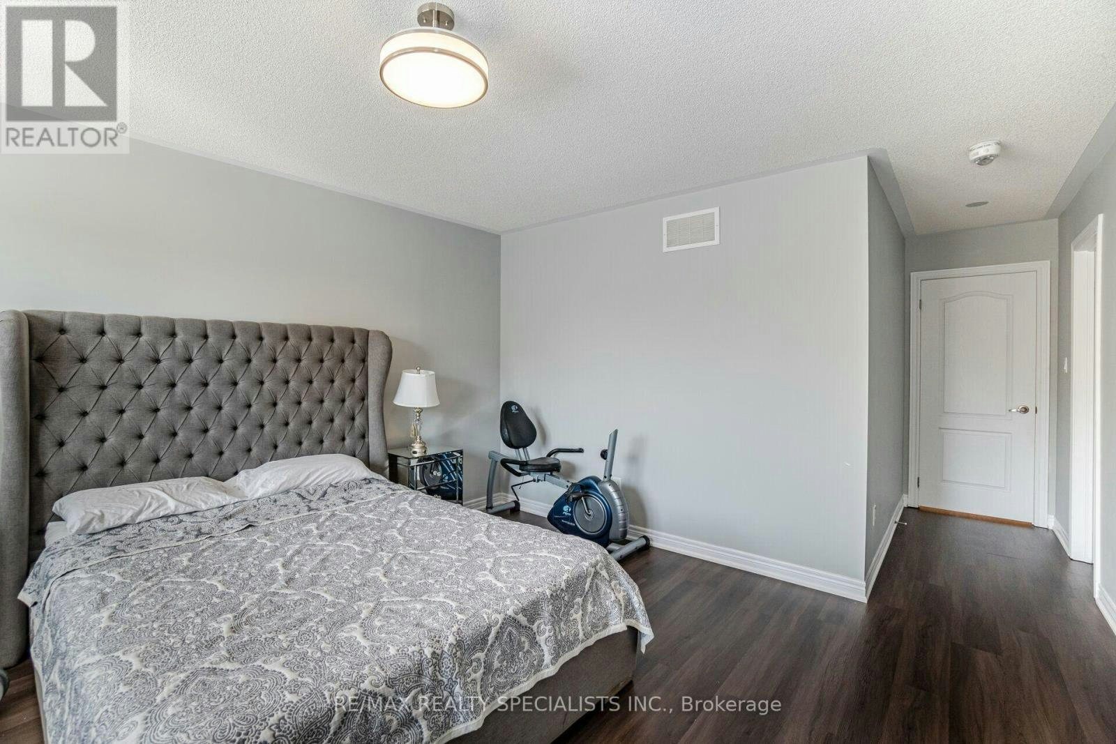 93 Yardley Crescent, Brampton, ON, L6X 5L8 - 28