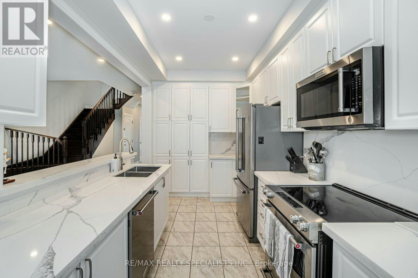 93 Yardley Crescent, Brampton, ON, L6X 5L8 - 13