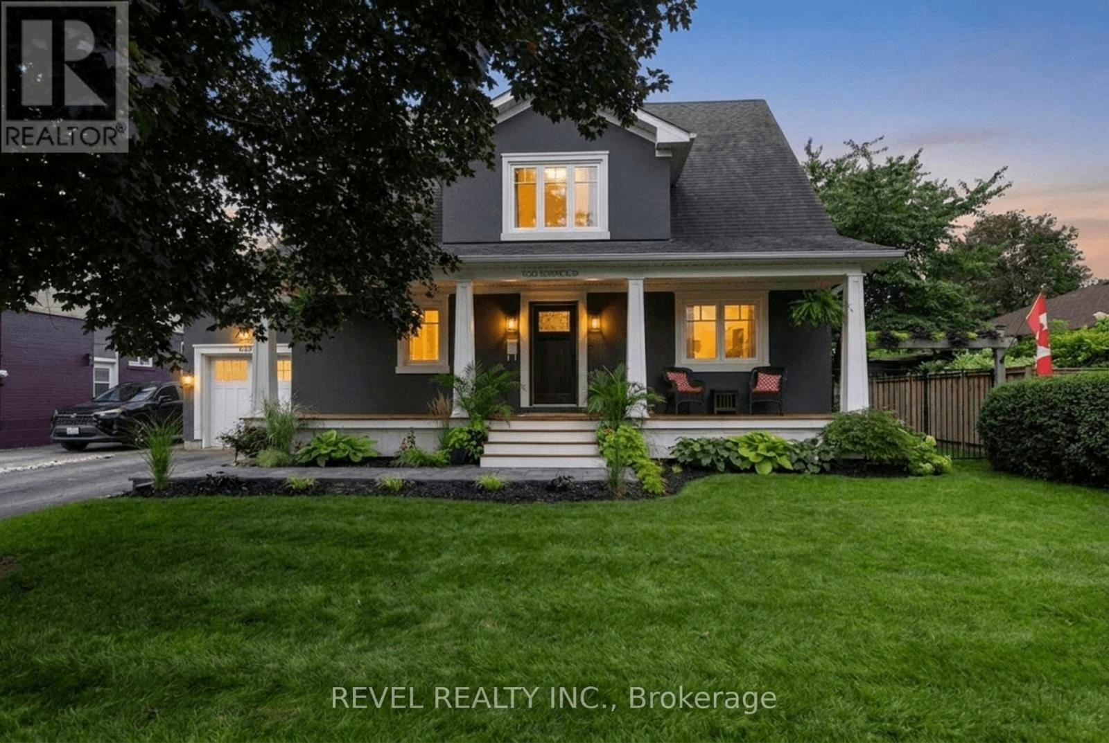 100 Robinwood Crescent, Milton, ON, L9T 2C3