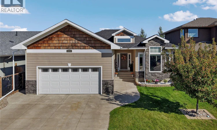 714 Redwood Crescent