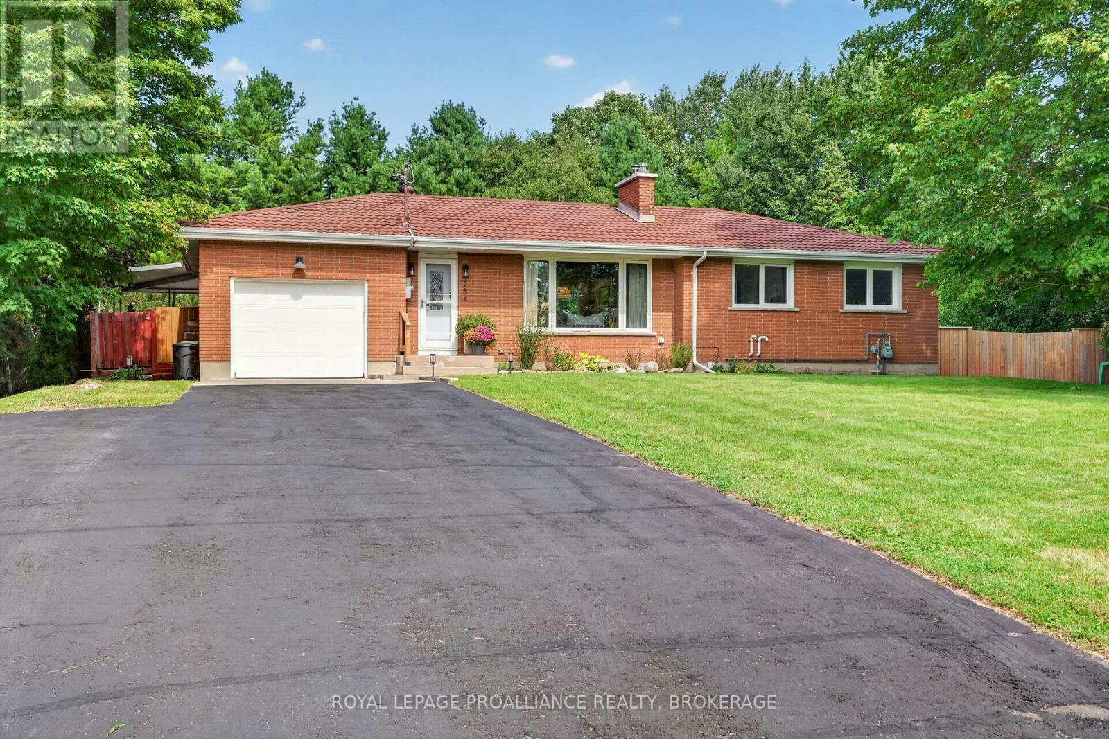 254 Gore Road, Kingston, ON, K7L 0C3