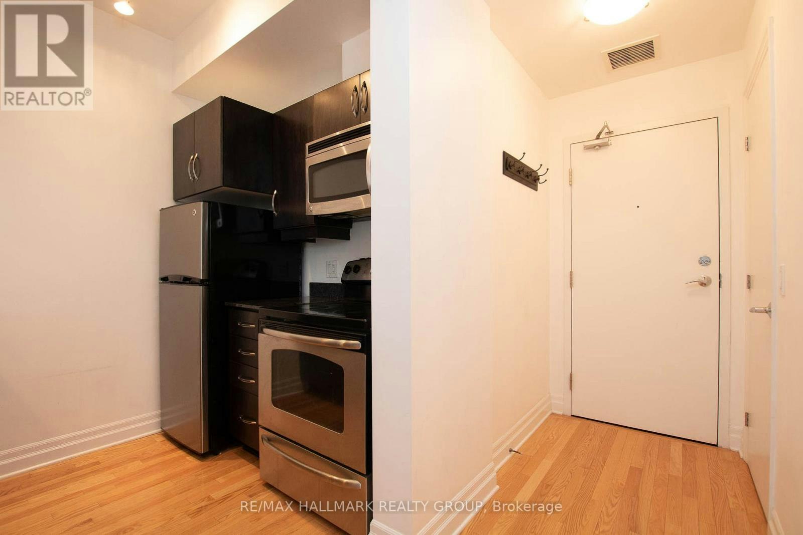 1113-235 Kent Street, Ottawa, ON, K2P 1Z9 - 7